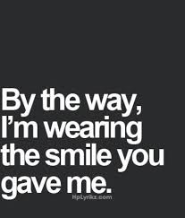 Some People Make You Smile Just When You Think Of Them Those Are The People To Keep In Your Life Inspirational Quotes For Girls Love Quotes 10th Quotes