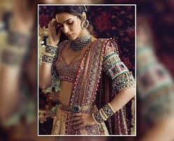 Kriti Sanon Looks Prettiest Bride In Tarun Tahiliani S Ensemble Kriti sanon has a taste for eggs, brown bread, and the usual chicken or fish, pulses, veggies, protein shakes and brown rice. kriti sanon looks prettiest bride in