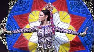 This year's ph official delegate is rabiya mateo and she has left a remarkable stance to the filipinos. Miss Universe Catriona Gray S National Costume Showcased In Cebu Good News Pilipinas