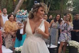 An interesting fact is that maíra charken was born under a horoscope sign of capricorn. Gravida Maira Charken Se Casa No Rio De Janeiro Confira As Fotos