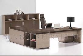 Modern Corner Office Furniture L Shape Office Desk Sz Od333 Buy L Shape Office Desk Corner Office Furniture Corner Office Desk Product On Alibaba Com Oficinas De Diseno Estacion De Trabajo Diseno De Consultorio Medico
