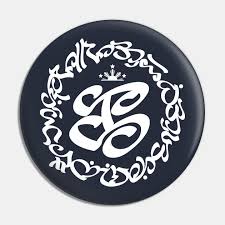 Here are 3 possible meanings. Love For One S Homeland Kalayaan At Pag Ibig Sa Tinubuang Lupa Baybayin Pin Teepublic De