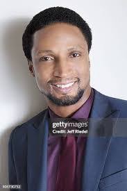 Elvis Nolasco's Instagram, Twitter & Facebook