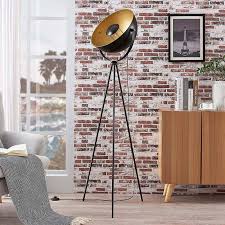 Schwarz Goldene Tripod Stehlampe Meline Von Lindby Stehlampe Wohnzimmer Stehlampe Lampen Wohnzimmer