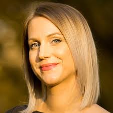 Ildikó FEKETE-KERTÉSZ