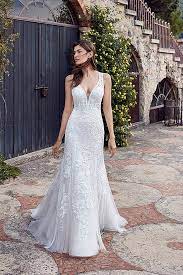 Brautkleider fürs standesamt mit raffinierten detail. Hochzeit Braut Und Herrenmoden Angelika Klutz Halle