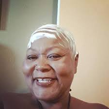 💋Good morning family and friends 🙏🏾😃 *It's not important to defend your  faults, it is important to overcome them.@followers