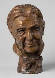 Keep Smiling: Happy Sculpture