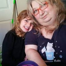 Who can install LVP flooring in Tri-Cities, WA?