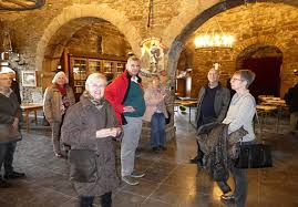 Το hotel am marschiertor άαχεν απέχει 5 λεπτά με το αυτοκίνητο από κέντρο σπα carolus thermen bad aachen, ενώ επίσης διαθέτει υποαλλεργικά δωμάτια, θυρίδα … Besichtigung Marschiertor Aachen