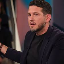 Hart aber fair“: Soziologe Özvatan attackiert Politik