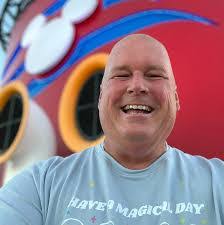 Bonnie Cribbs's Instagram, Twitter & Facebook