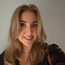 Beth Riley (@bethjariley)