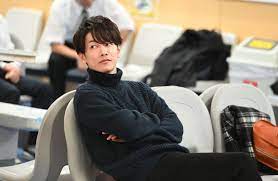 恋つづ 笑った顔が誰よりもかわいい 佐藤健の目から溢れる本心 ドワンゴジェイピーnews 最新の芸能ニュースぞくぞく 佐藤健 健 つづく