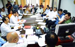 Cmo Maharashtra On Twitter Our Ministers Chandrakant Patil Girish Mahajan Mp Sambhajiraje Chhatrapati And Other Leaders Assisting Monitoring Rescue And Relief Measures Cm Dev Fadnavis ▶meilleure photo pour votre projet! twitter