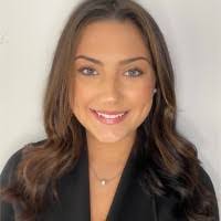 Hilary Nauta's Instagram, Twitter & Facebook