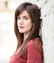 Sarah Cunningham's Instagram, Twitter & Facebook