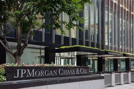 (jpm) including business summary, industry/sector information, number of employees, business summary, corporate governance, key executives and jpmorgan chase & co. Jpmorgan Chase Employees Recorded Making Racist Comments