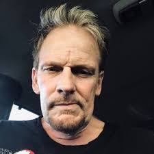 Dan Pifer's Instagram, Twitter & Facebook