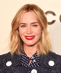 We Re Obsessed With Emily Blunt S New Blonde Hair Oval Face Haircuts Oval Face Hairstyles Round Face Haircuts
