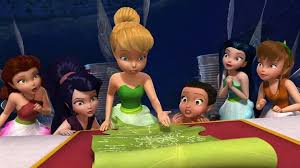 Fee Clochette Tinkerbell Disney All Disney Characters Tinkerbell And Friends
