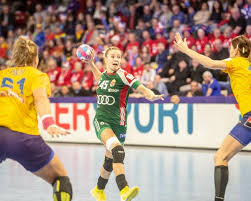Jun 08, 2021 · balátlövők: Noemi Hafra Player Profile Handball News