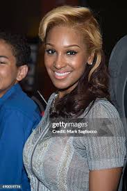 348,438 Olivia Photos & High Res Pictures