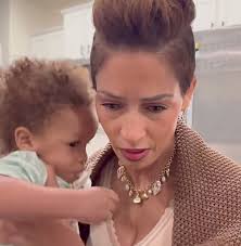 Kyle's Mom Insults Layla in Upcoming Chapter