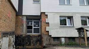 Entdecke auch wohnungen zur vermietung! Kassel Nach Bauarbeiten Konnen Mieter In Kassel Nur Durch Das Nachbarhaus In Ihre Wohnung Forstfeld
