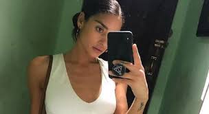 Follow me cooliphone6case on twitter facebook google instagram linkedin blogger tumblr youtube. Jean Claude Van Damme Sa Fille Danse En String Et Fait Monter La Temperature Video