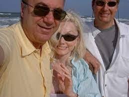 Jan Gregg's Instagram, Twitter & Facebook