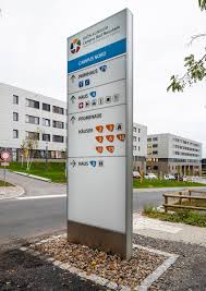 Hoch oben auf dem berg kann man die historische salzburg sehen. Rhon Klinikum Campus Bad Neustadt Sis Sign Information Systems Gmbh