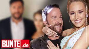 Check spelling or type a new query. Michael Wendler Laura Muller Sie Haben Ja Gesagt Und Das Ist Ihr Brautkleid Youtube