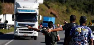 03/out esgoto correndo em rio revolta moradores do jardim das garças iii Confirmada Para Proxima Segunda Feira 01 A Greve Dos Caminhoneiros Paraiba Master