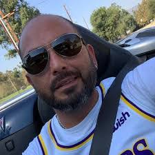 Daniel Colino's Instagram, Twitter & Facebook