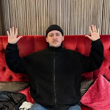 images?q=tbn:ANd9GcSvZSEbsNi1Aoa3WfIuKR_cu24ZEFAnbaswcQ&s