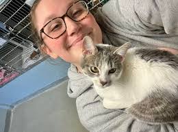 Nadia Hoffman's Instagram, Twitter & Facebook