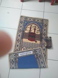 Pin Oleh Cetaksablonsajadah Di Terlembut Grosirsajadahmurah085227655050 Sajadah Warna Lebaran