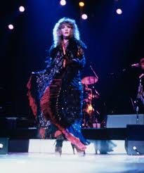 Which song did ross take up the charts? Stevie Nicks Rock Hall Induction 2019 Silver Springs