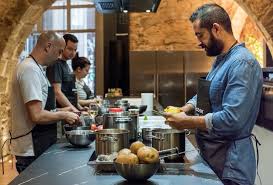 Cocinas las palmas, cocina las palmas, cocinas de diseño, cocinas minimalistas, cocinas gran canaria, cocinas de alta gama, supercocinas, cocinas lanzarote, cocinas fuerteventura, diseño de cocinas, muebles de cocina, mobiliario de cocina, roperos de cocina. Los 10 Mejores Talleres De Cocina De Barcelona