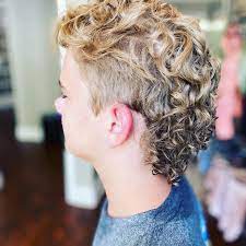 Men S Hair Haircuts Fade Haircuts Short Medium Long Buzzed Side Part Long Top Short Sides Hair Sty Fade Haircut Permanent Waves Mens Hairstyles Short