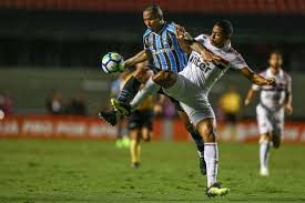 Gremistas desenvolvem o protagonismo juvenil no ambiente escolar. Sao Paulo X Gremio Quem Venceu Mais Vezes Tricolor
