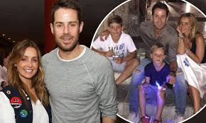 Jamie frank redknapp (born 25 june 1973) is an english retired professional footballer who was active from 1989 until 2005. Jamie Redknapp Gives Rare Insight Into Co Parenting With Ex Wife Louise Daily Mail Online