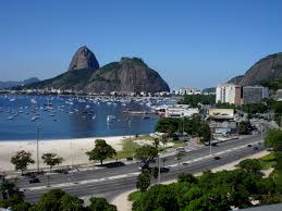 It is a mostly upper middle class and small commerce community, and is loca. Botafogo Beach Praia De Botafogo