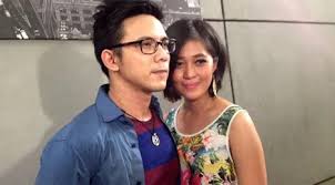 David noah dan artis gracia indri berpose saat fitting baju pengantin di jakarta, 22 november 2014. Sederet Fakta Kehancuran Rumah Tangga Gracia Indri Dan David Noah News Entertainment Fimela Com