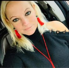 These easy low carb broccoli fritters are made with cheddar cheese & taste  delicious! Recipe -->  https://www.lowcarbmaven.com/broccoli-fritters-cheddar-cheese-recipe/