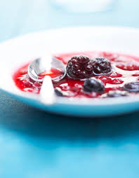 Soupe De Fruits Rouges Pour 6 Personnes Recettes Elle A Table