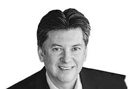 Jonathan Novick's Instagram, Twitter & Facebook