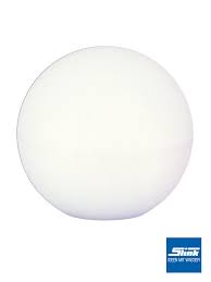 Das angenehm gleichmäßige licht macht ihre gartenlandschaft auch bei dunkelheit sichtbar und erweitert optisch ihre innenräume nach außen. Gartenbeleuchtung Led Leuchtkugel 40 Cm Oder 60 Cm O Slink Ideen Mit Wasser
