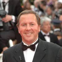 Michael Errington's Instagram, Twitter & Facebook